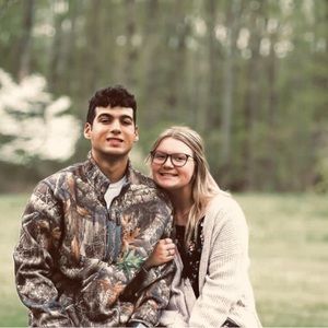 Meet your Posher, Riley